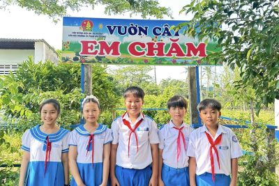 CÔNG TRÌNH MĂNG NON “VƯỜN CÂY EM CHĂM”